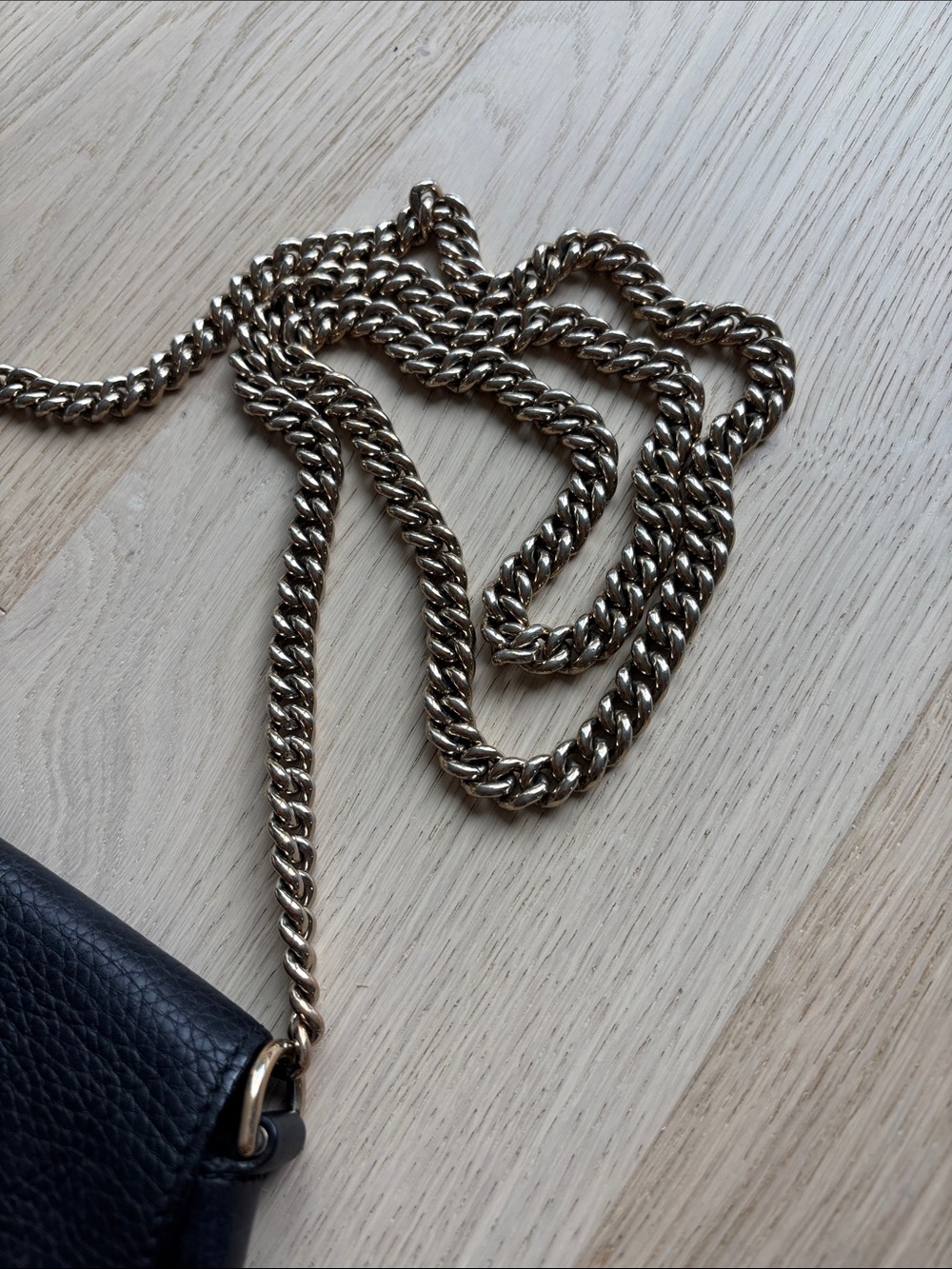 Gucci Black Soho Interlocking G Chain Crossbody Bag - Picture 3 of 12